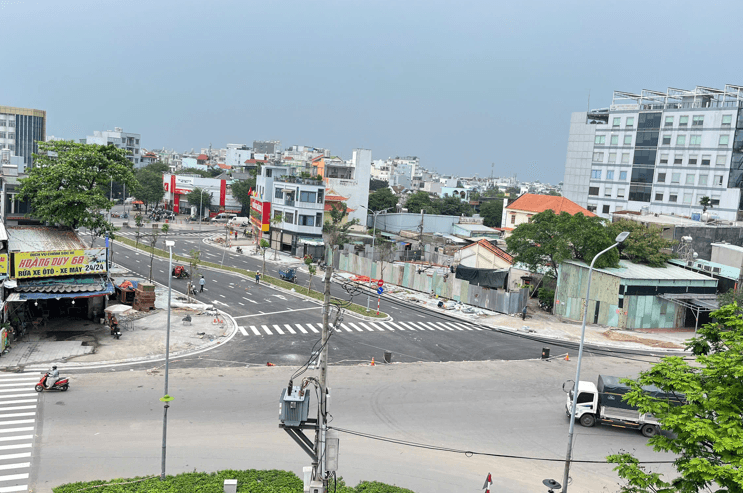 Hoàn thiện Nút giao số 2 và các tuyến đường nội khu dự án Celadon City